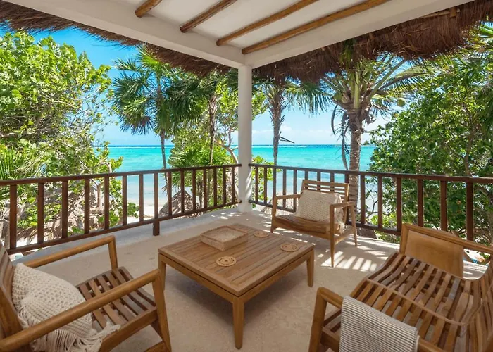 Soliman Bay Beachfront Pousada