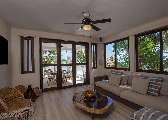 Soliman Bay Beachfront Pousada Tulum