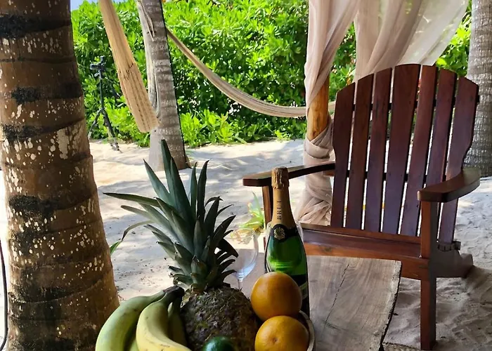 Soliman Bay Beachfront Pousada *