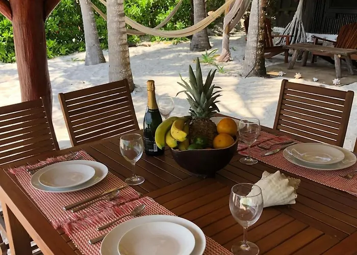 Soliman Bay Beachfront Villa *