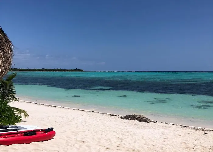 Villa Soliman Bay Beachfront *